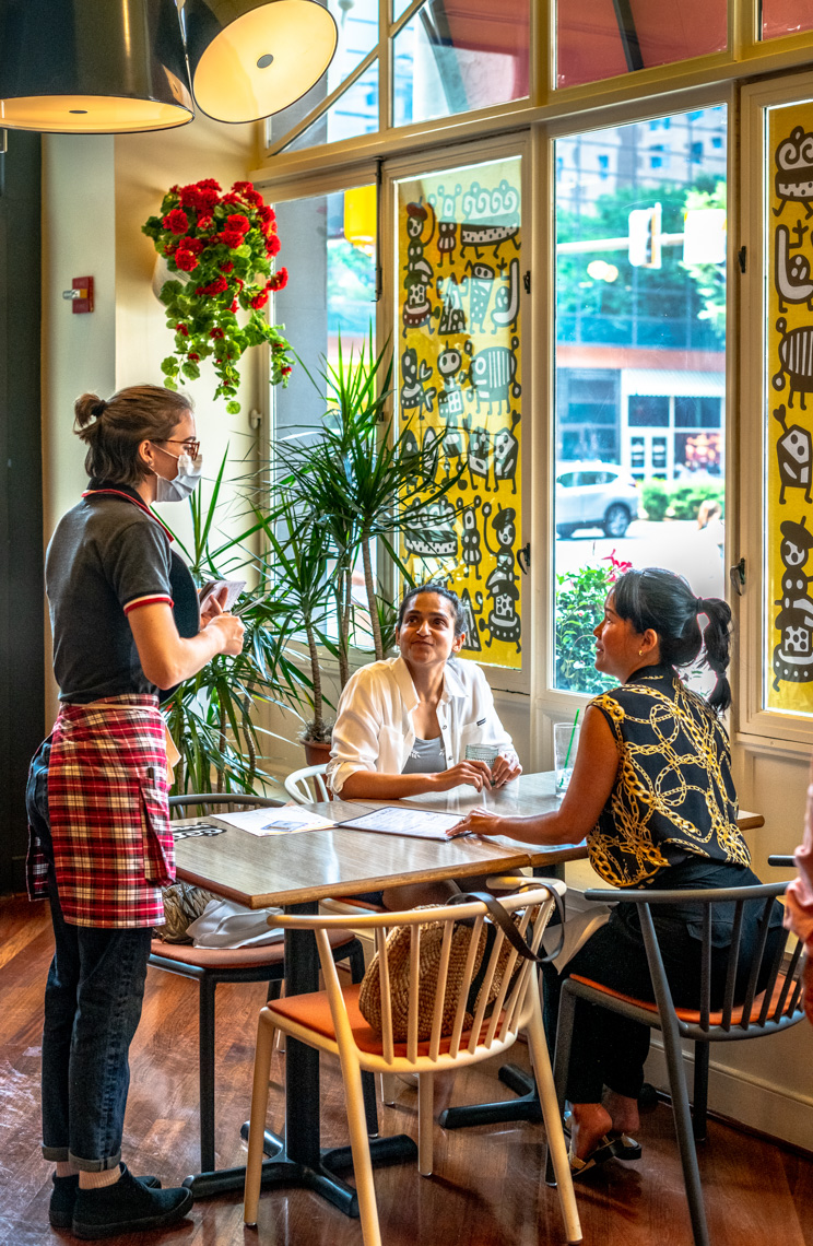Laura-Chase-de-Formigny-Restaurant-Photographer-15